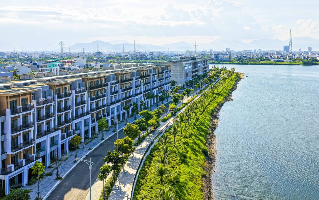 nha hoa xuan 1755047012641803853466