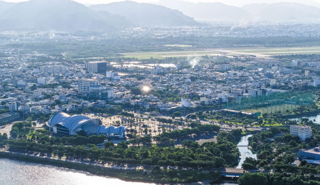 trung tam hoi cho trien lam da nang 17550475659921543875917